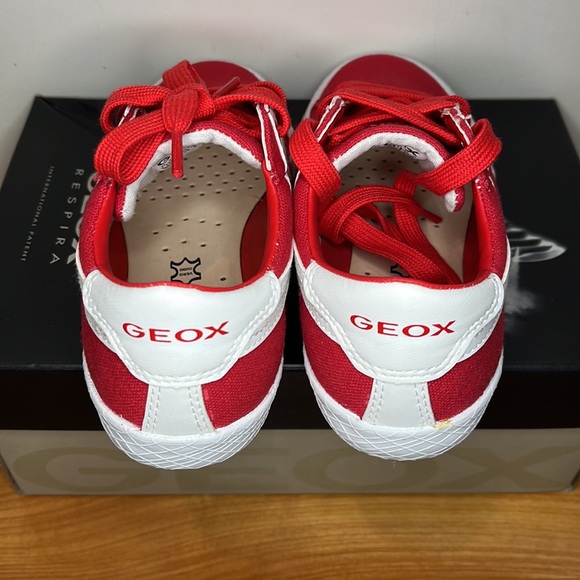 GEOX | J Club Boy B - Canvas + Geobuck Sneakers - Picture 4 of 5